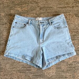 Abercrombie Women's High Rise Dad Jean Shorts